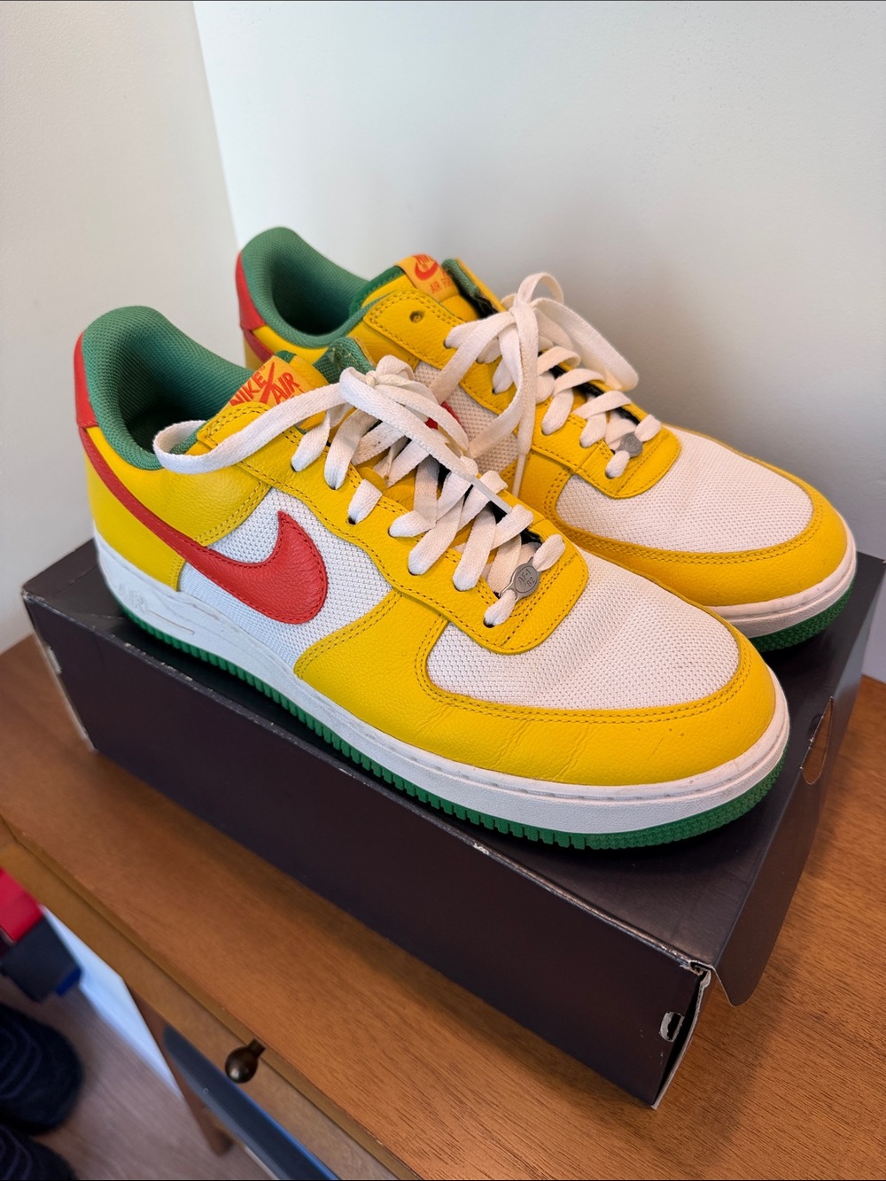 Men’s Nike Air Force 1 Low “Carnival Yellow” (2017)